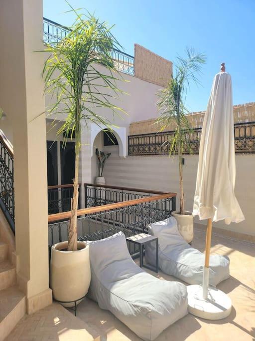 Riad Isahiac Avec Piscine En Exclusivite Marrakesh Exterior photo